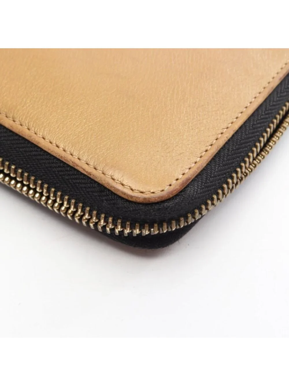 Loewe Round Length Wallet Brown Leather